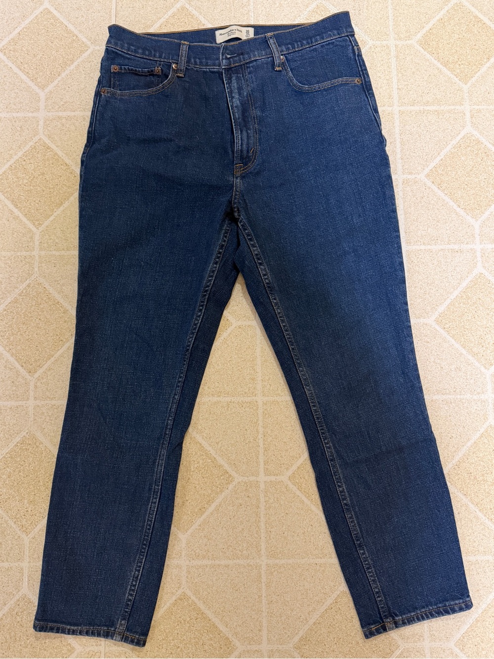 Abercrombie & Fitch Women's High-Rise Skinny Dark Blue Straight Jeans